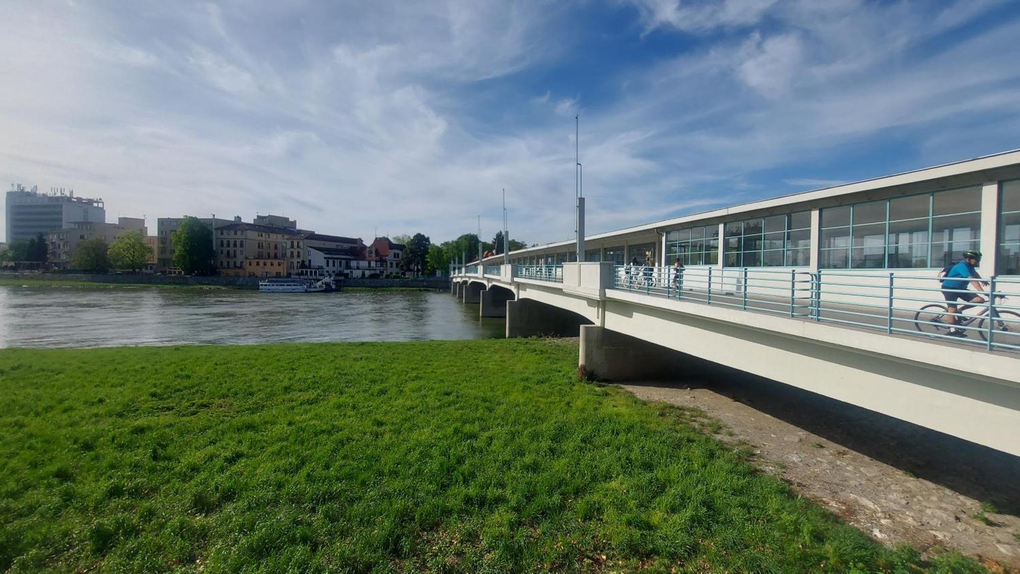 Villa Dom Na Cervenej Vezi Banka Exterior foto